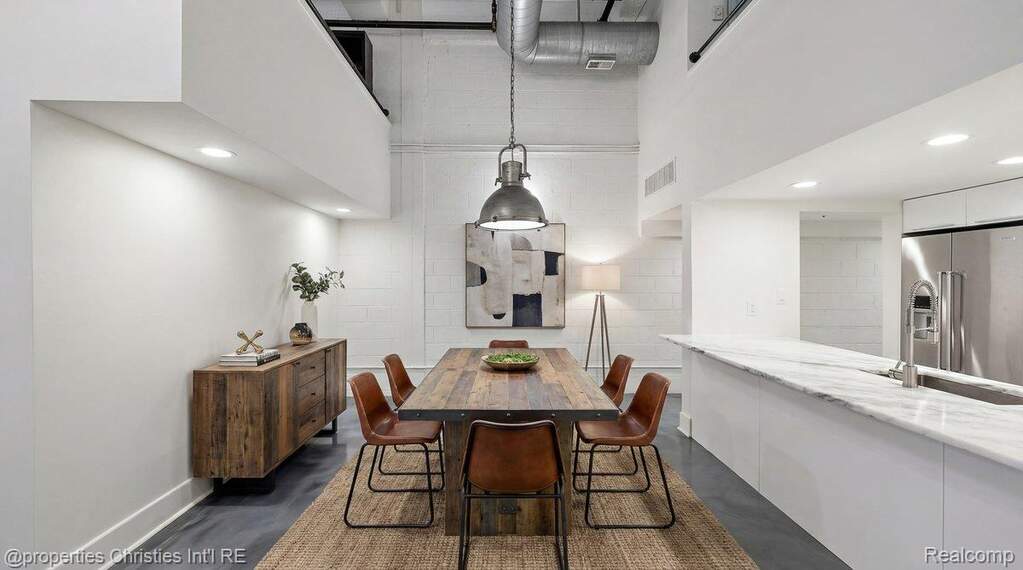 2 Bedroom Apartment/Flat's Image 11