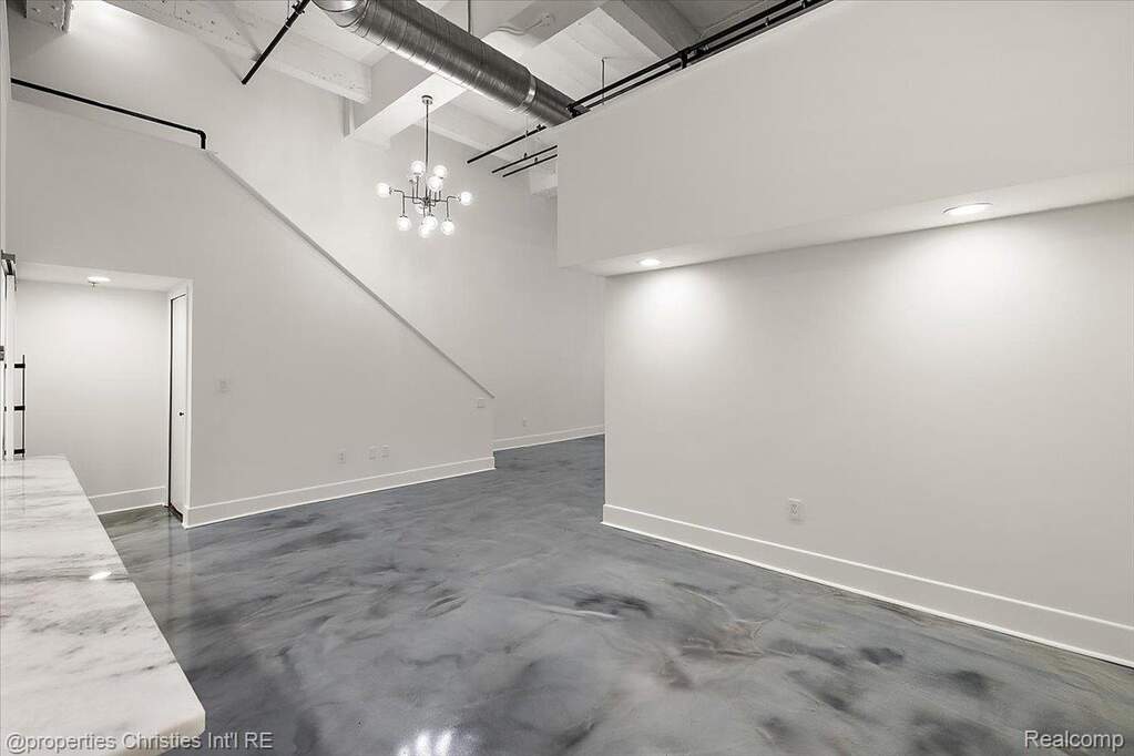 2 Bedroom Apartment/Flat's Image 4