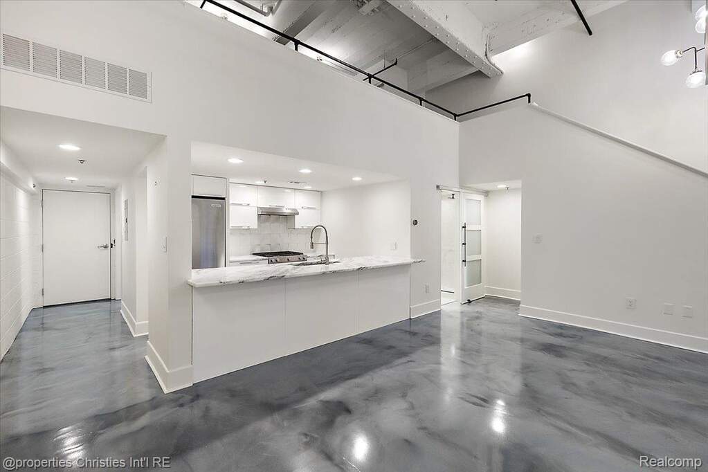 2 Bedroom Apartment/Flat's Image 5