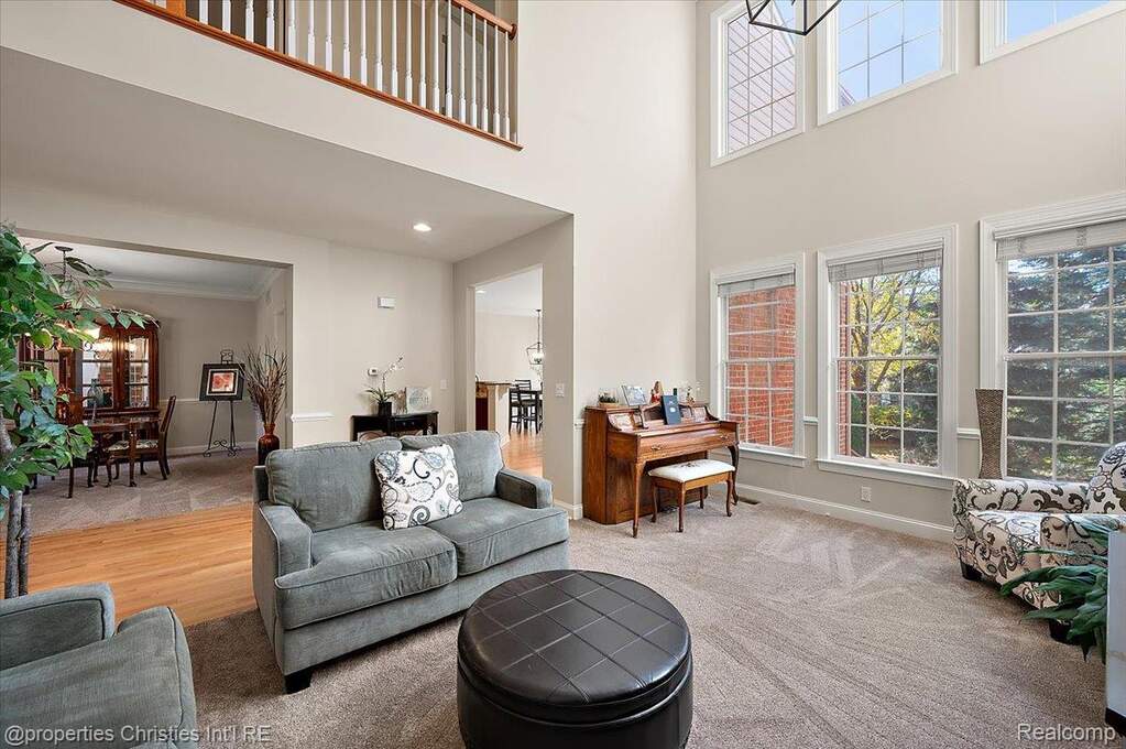 3 Bedroom Villa/Townhouse's Image 11