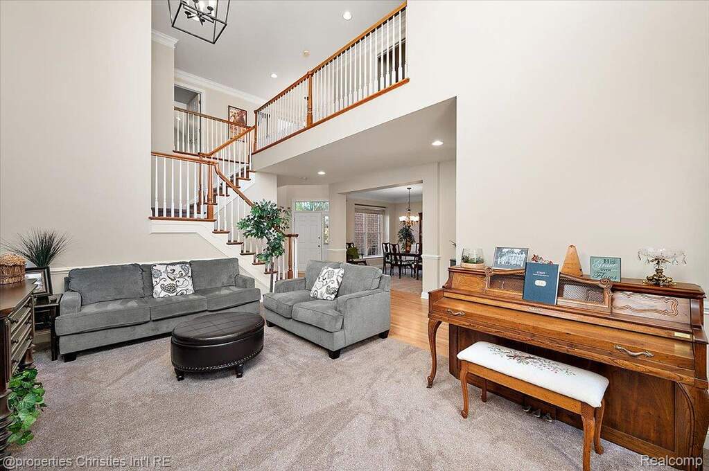 3 Bedroom Villa/Townhouse's Image 12