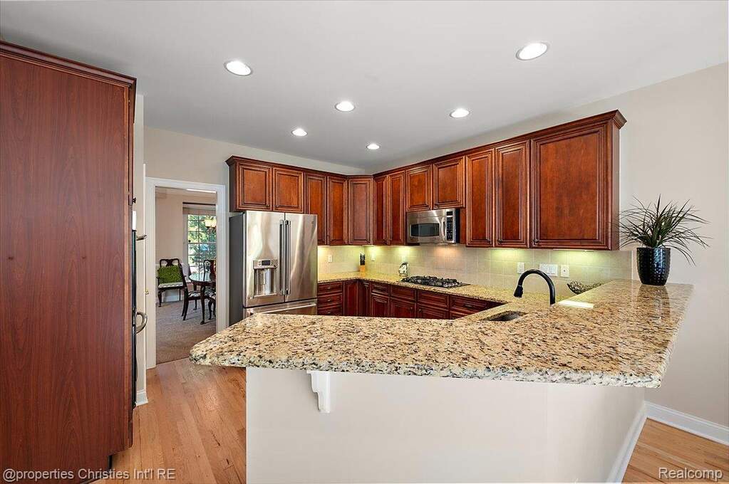 3 Bedroom Villa/Townhouse's Image 26