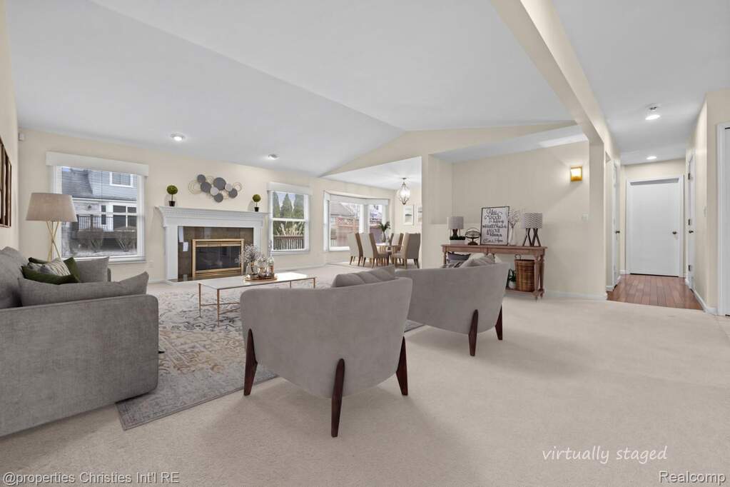 3 Bedroom Single Family Home/House's Image 7