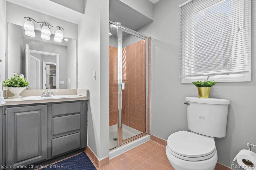 3 Bedroom Single Family Home/House's Image 19