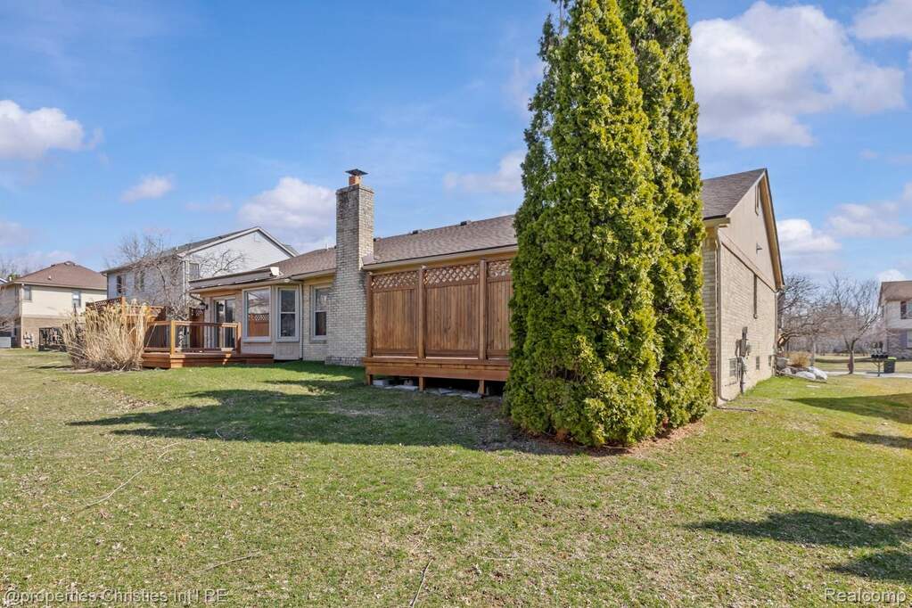 3 Bedroom Single Family Home/House's Image 34
