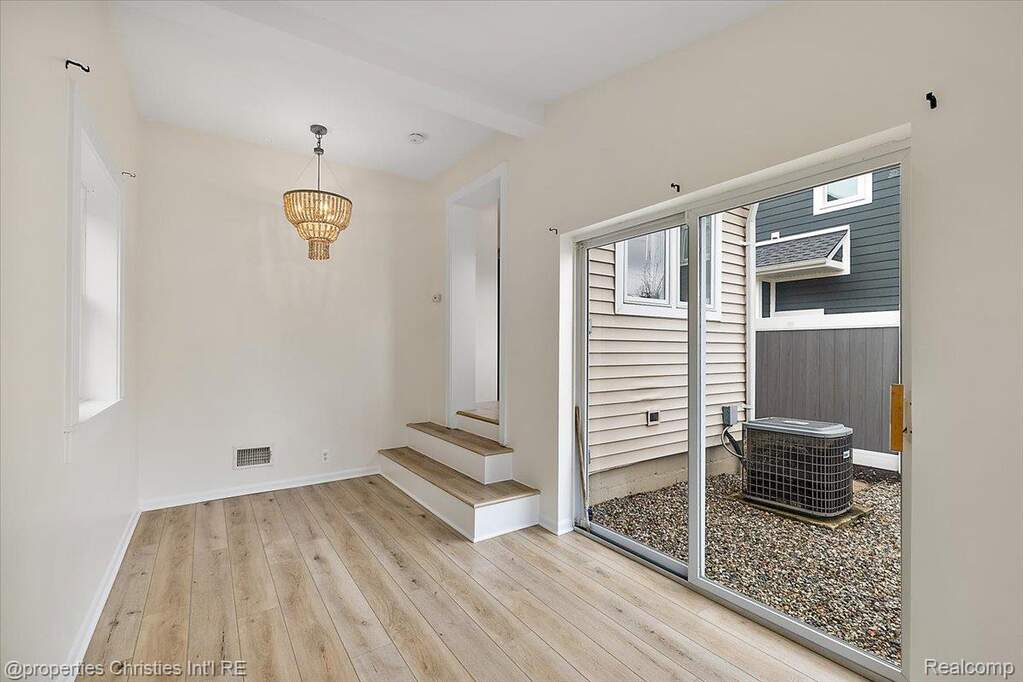 3 Bedroom Single Family Home/House's Image 18
