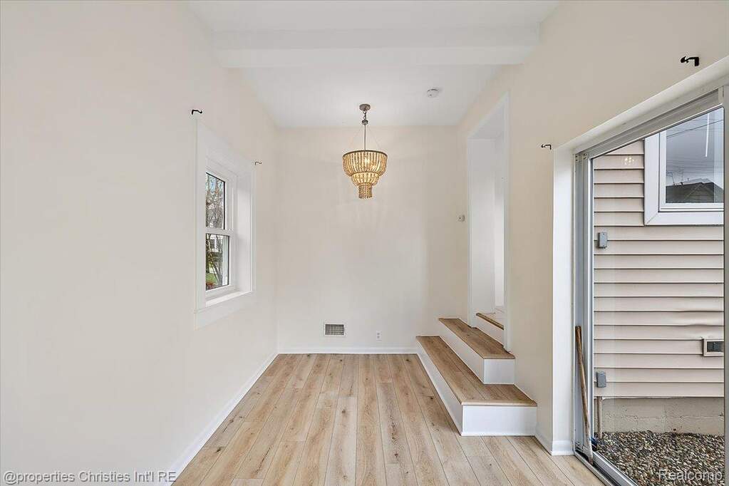 3 Bedroom Single Family Home/House's Image 19