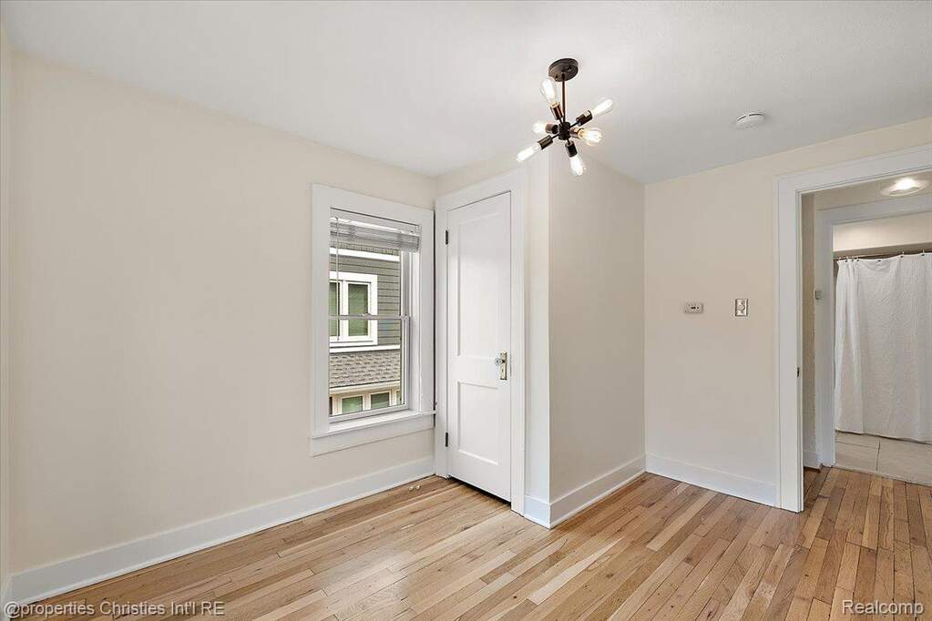 3 Bedroom Single Family Home/House's Image 25