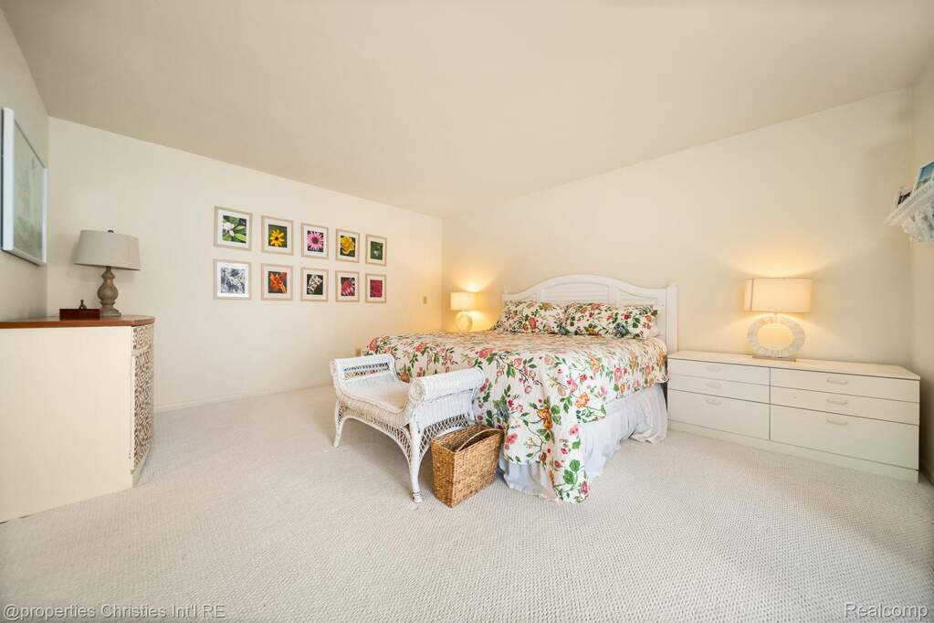 3 Bedroom Apartment/Flat's Image 23