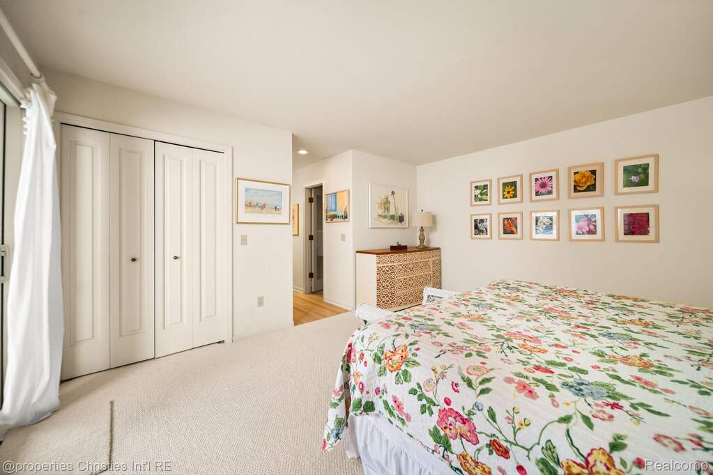 3 Bedroom Apartment/Flat's Image 24