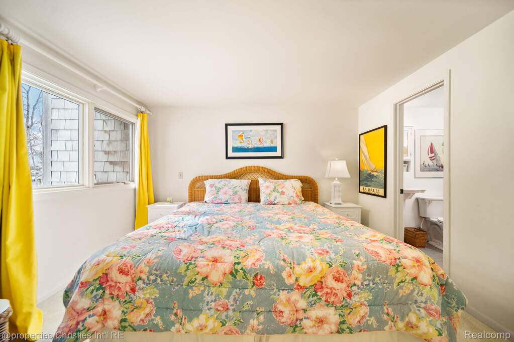 3 Bedroom Apartment/Flat's Image 32