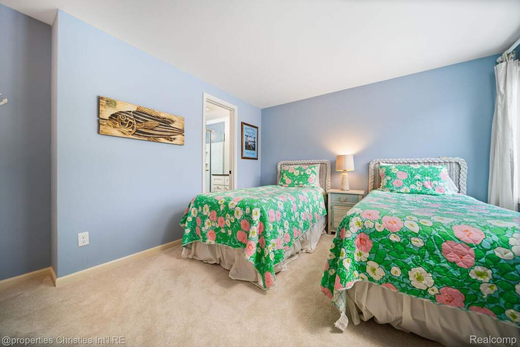 3 Bedroom Apartment/Flat's Image 36