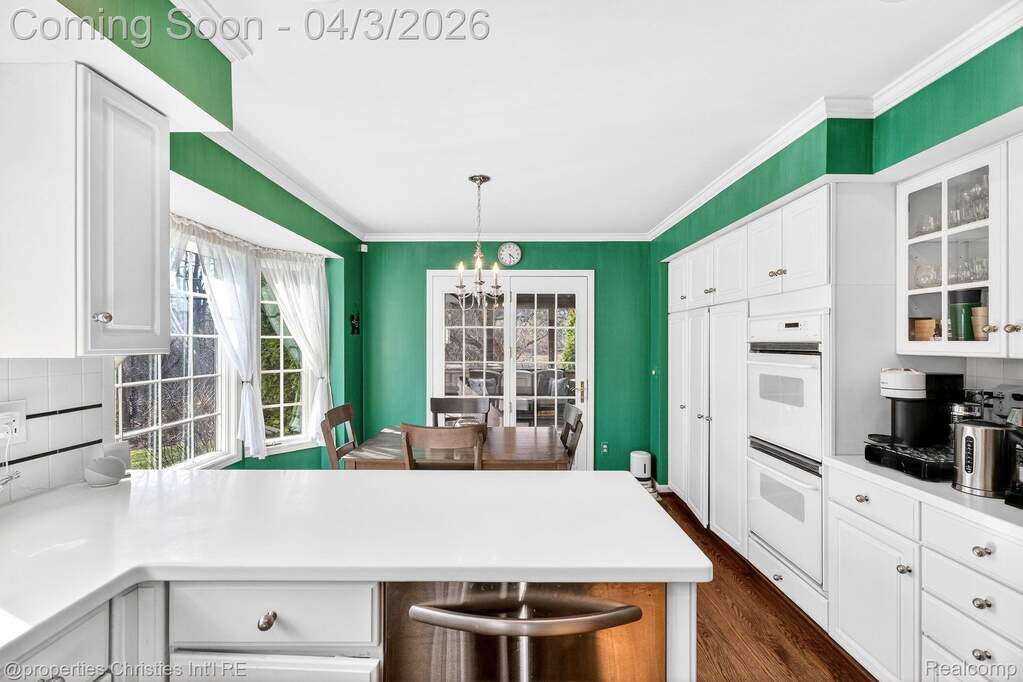 4 Bedroom Single Family Home/House's Image 10