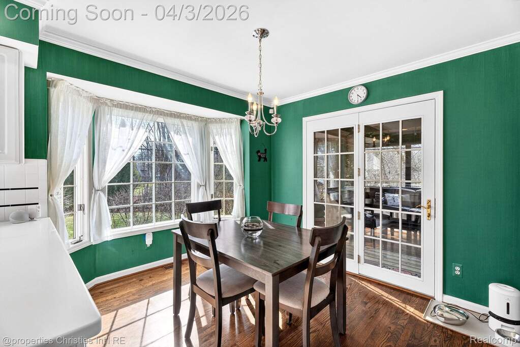 4 Bedroom Single Family Home/House's Image 11