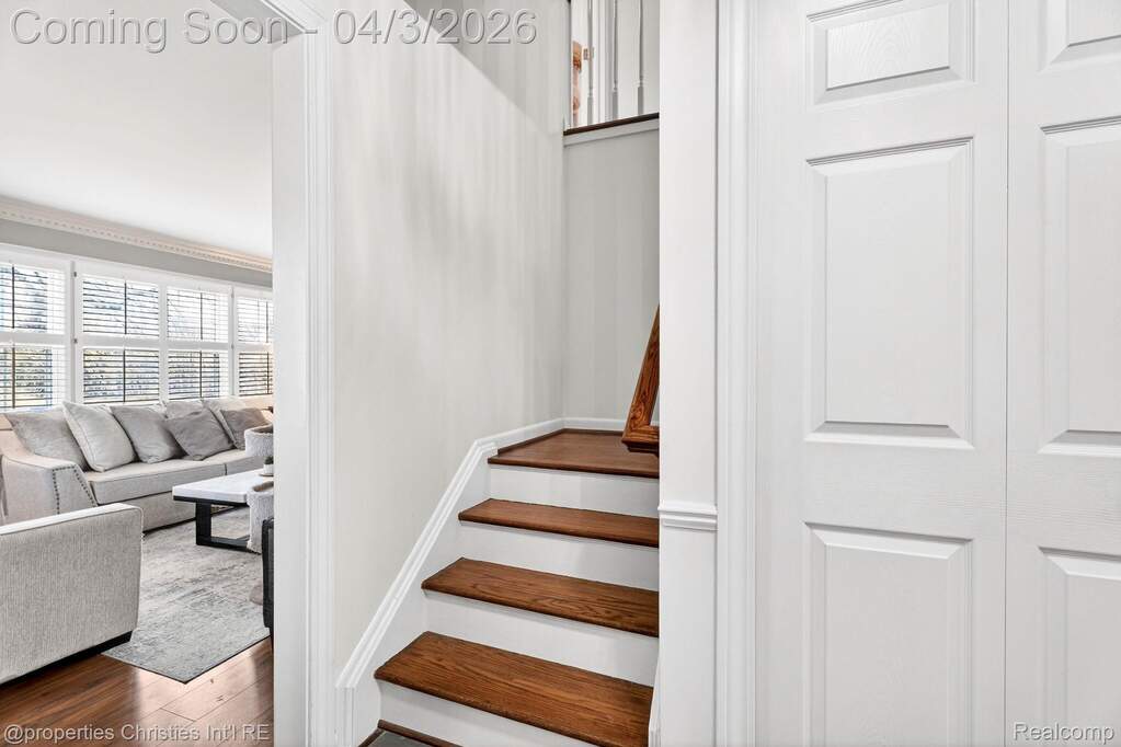 4 Bedroom Single Family Home/House's Image 16