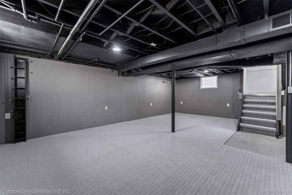 3 Bedroom Single Family Home/House's Image 21
