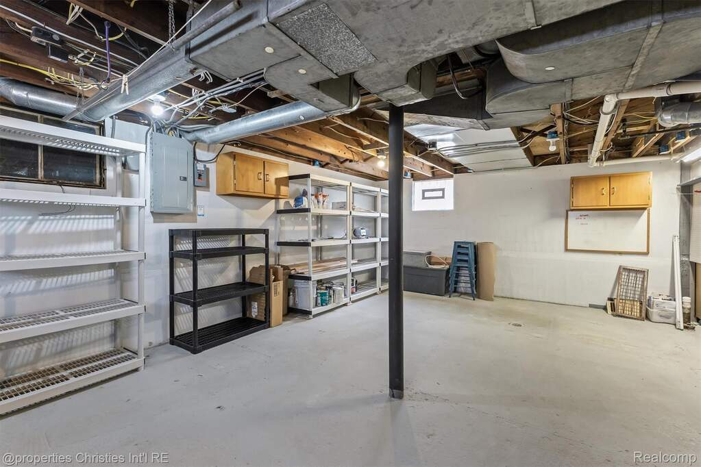 3 Bedroom Single Family Home/House's Image 22