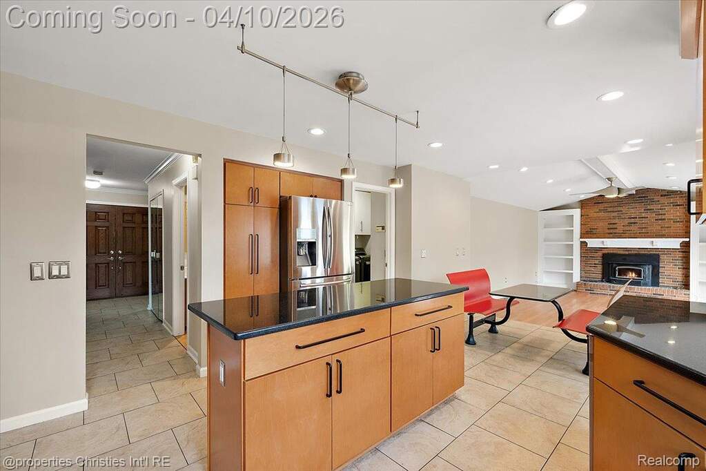 3 Bedroom Single Family Home/House's Image 13