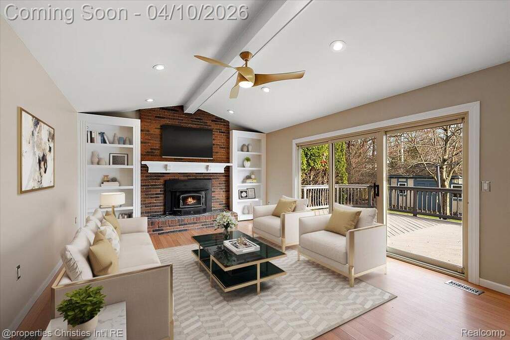 3 Bedroom Single Family Home/House's Image 14