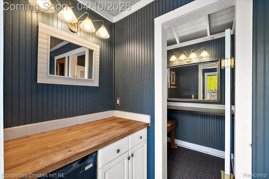 3 Bedroom Single Family Home/House's Image 46