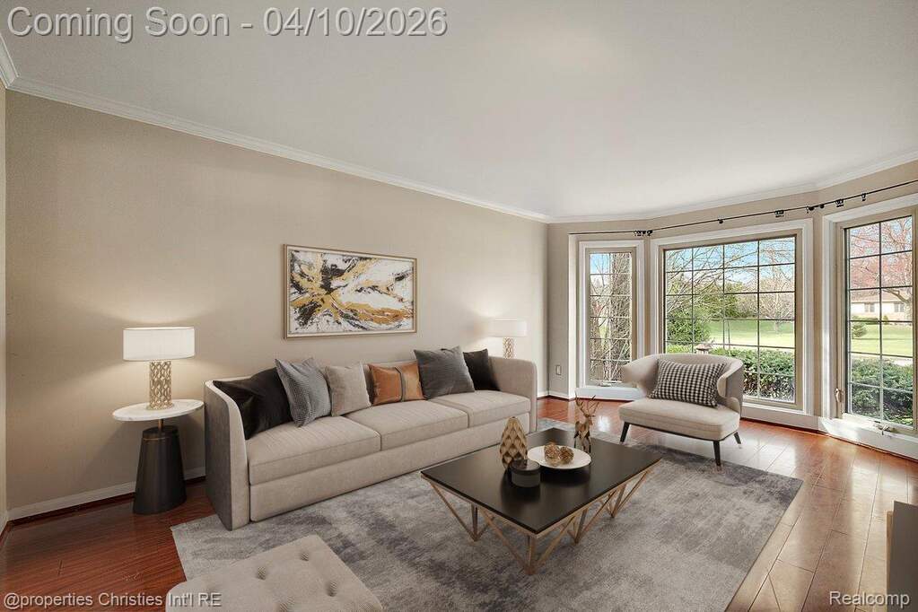 3 Bedroom Single Family Home/House's Image 4