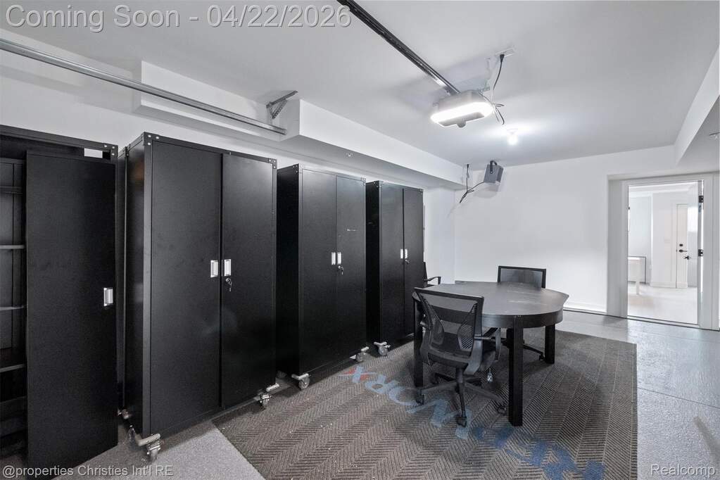 3 Bedroom Apartment/Flat's Image 30