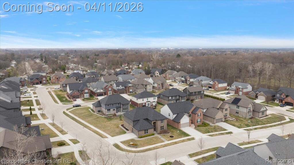 4 Bedroom Single Family Home/House's Image 17