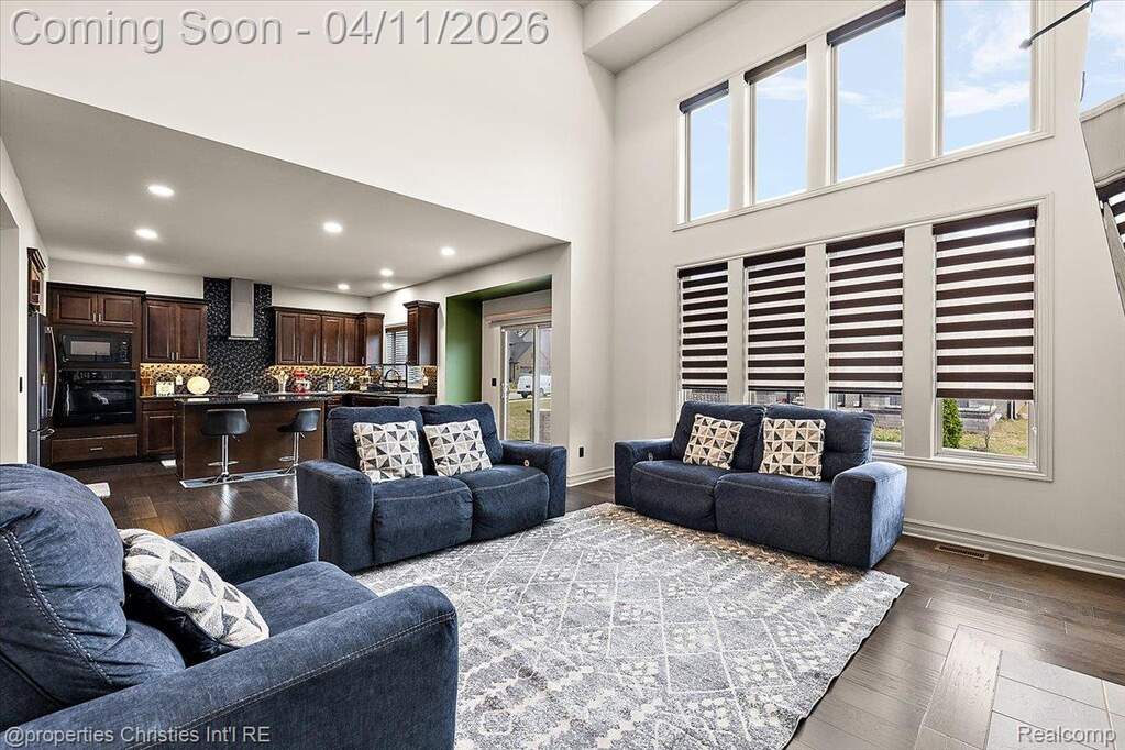 4 Bedroom Single Family Home/House's Image 28