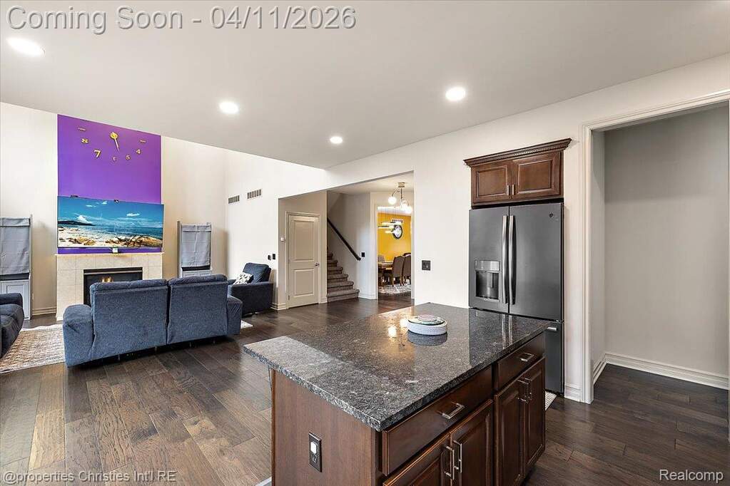 4 Bedroom Single Family Home/House's Image 35
