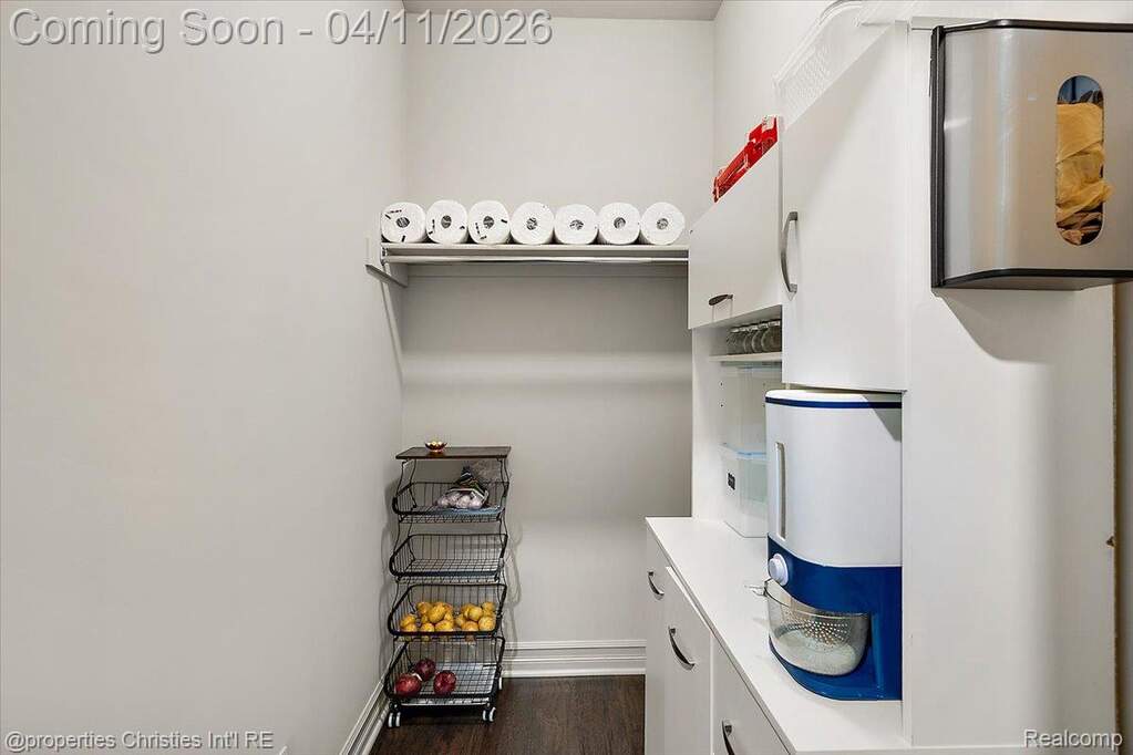 4 Bedroom Single Family Home/House's Image 41