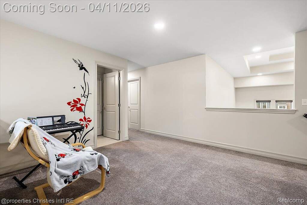 4 Bedroom Single Family Home/House's Image 43
