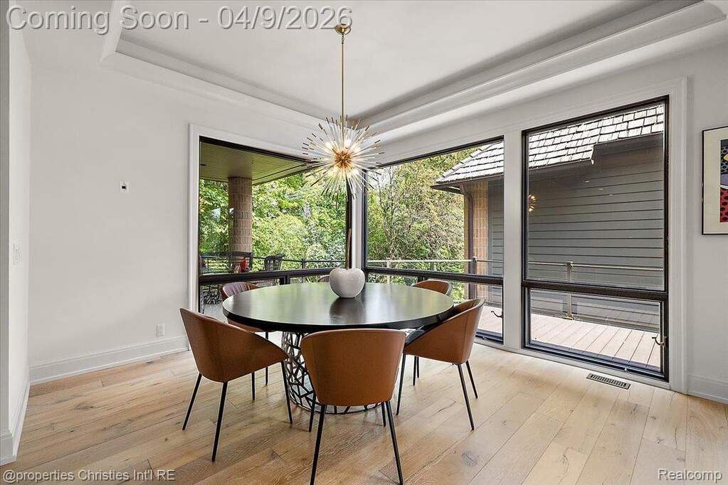 4 Bedroom Apartment/Flat's Image 11