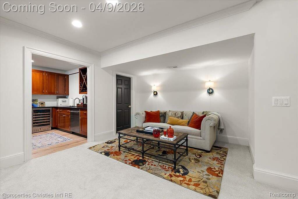4 Bedroom Apartment/Flat's Image 58