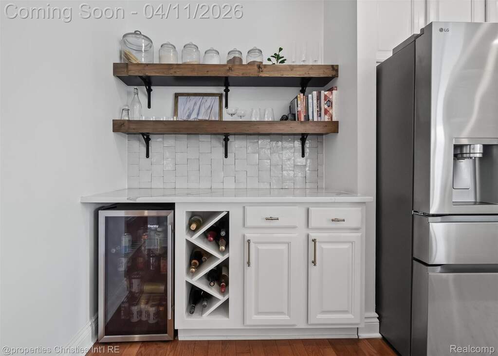 3 Bedroom Single Family Home/House's Image 12