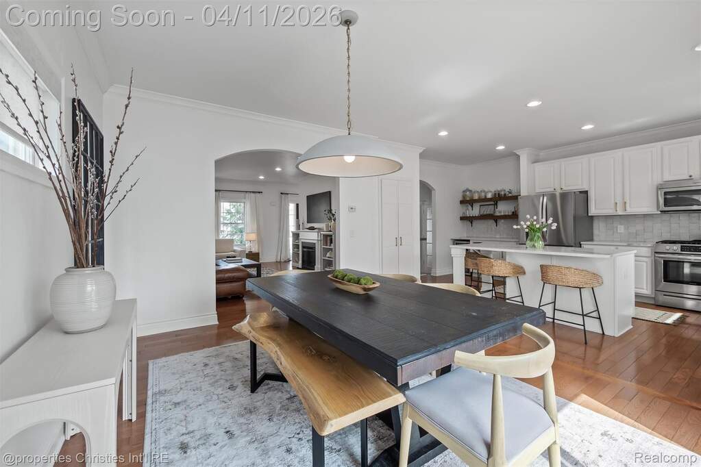 3 Bedroom Single Family Home/House's Image 14