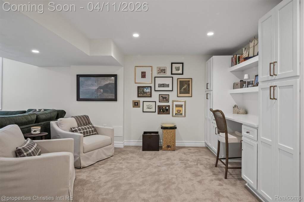 3 Bedroom Single Family Home/House's Image 28