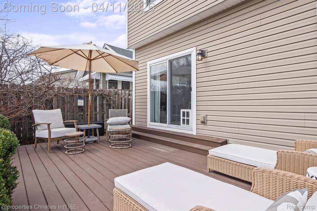 3 Bedroom Single Family Home/House's Image 38