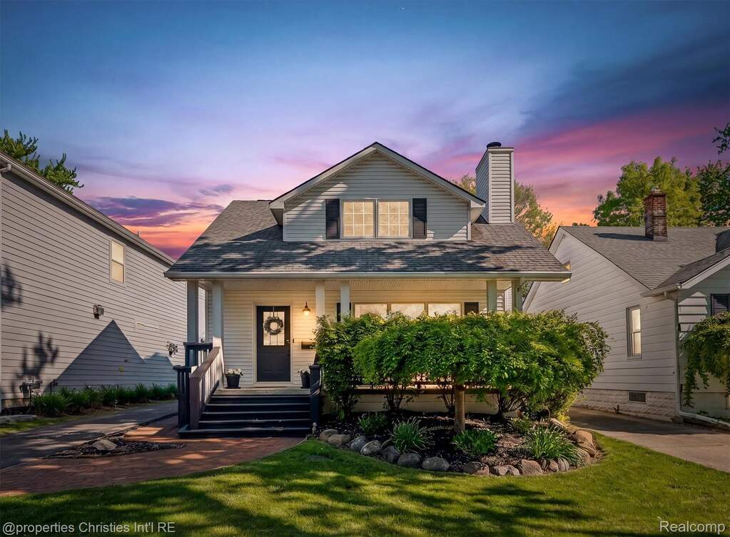 3 Bedroom Single Family Home/House's Image 28