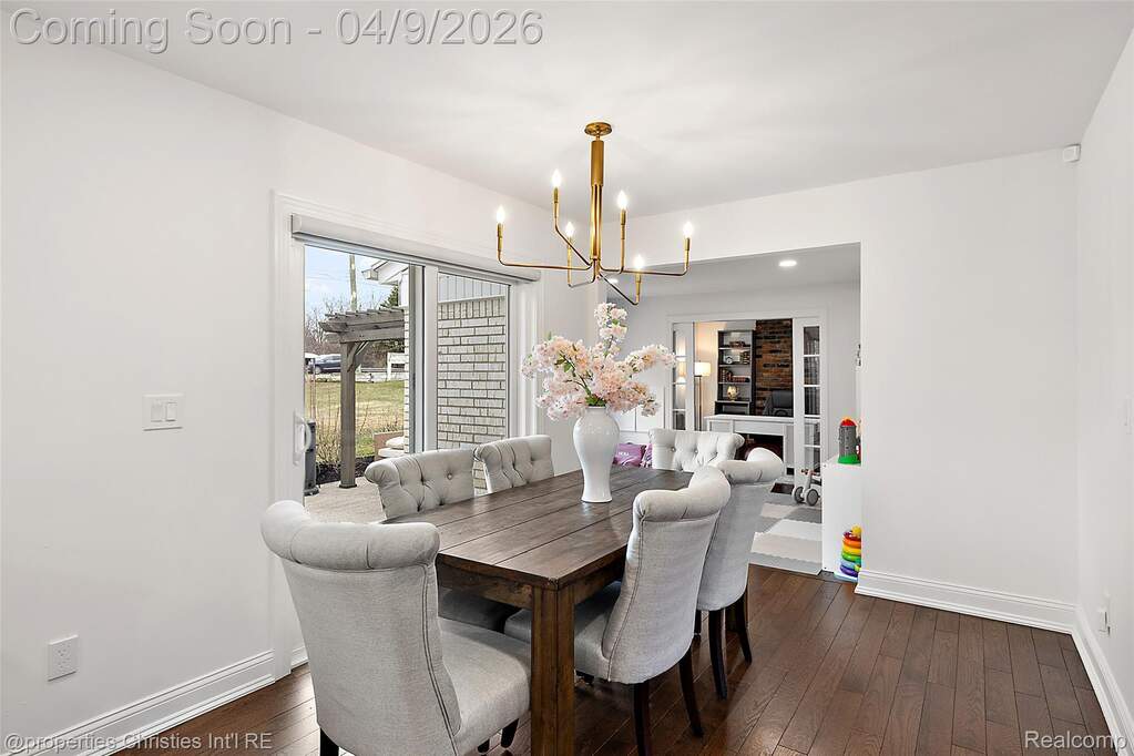 3 Bedroom Single Family Home/House's Image 10
