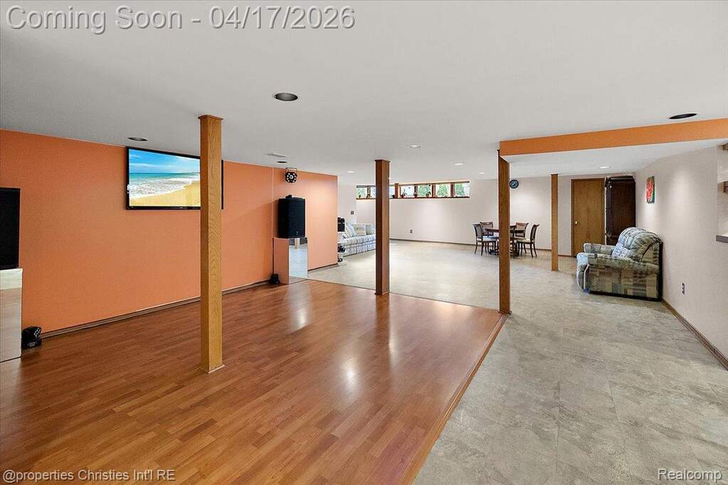 4 Bedroom Single Family Home/House's Image 51