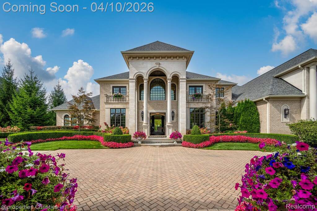 5 Bedroom Single Family Home/House's Image 70