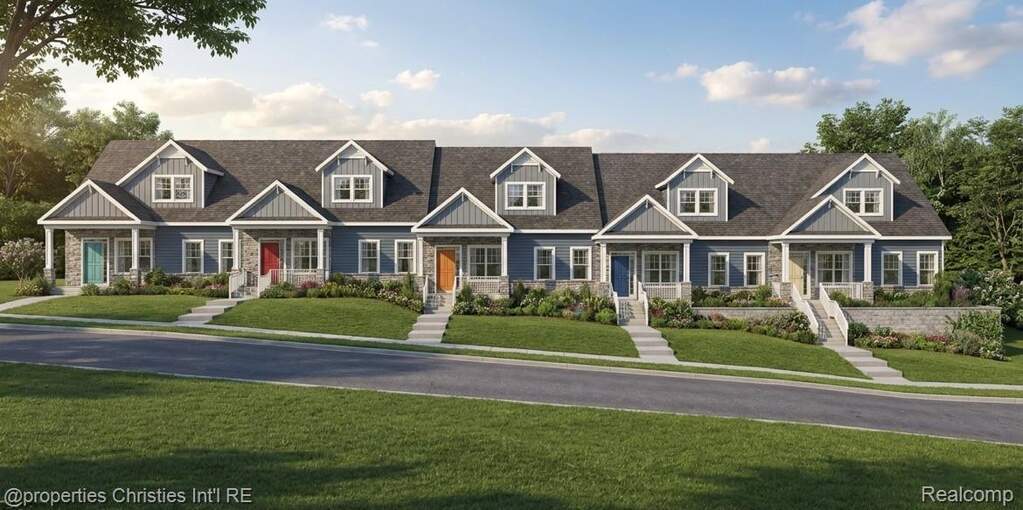 View of front of house with a front yard