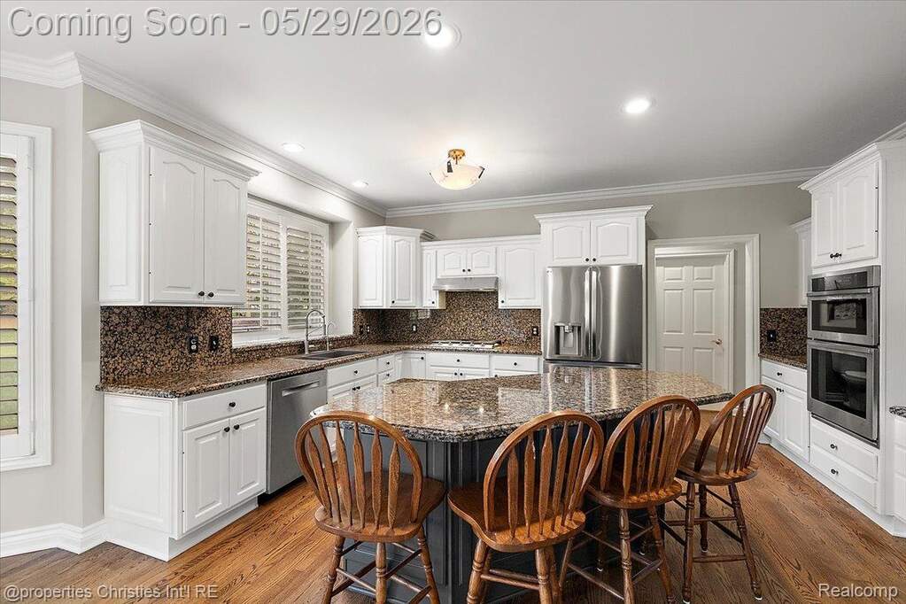 4 Bedroom Single Family Home/House's Image 22