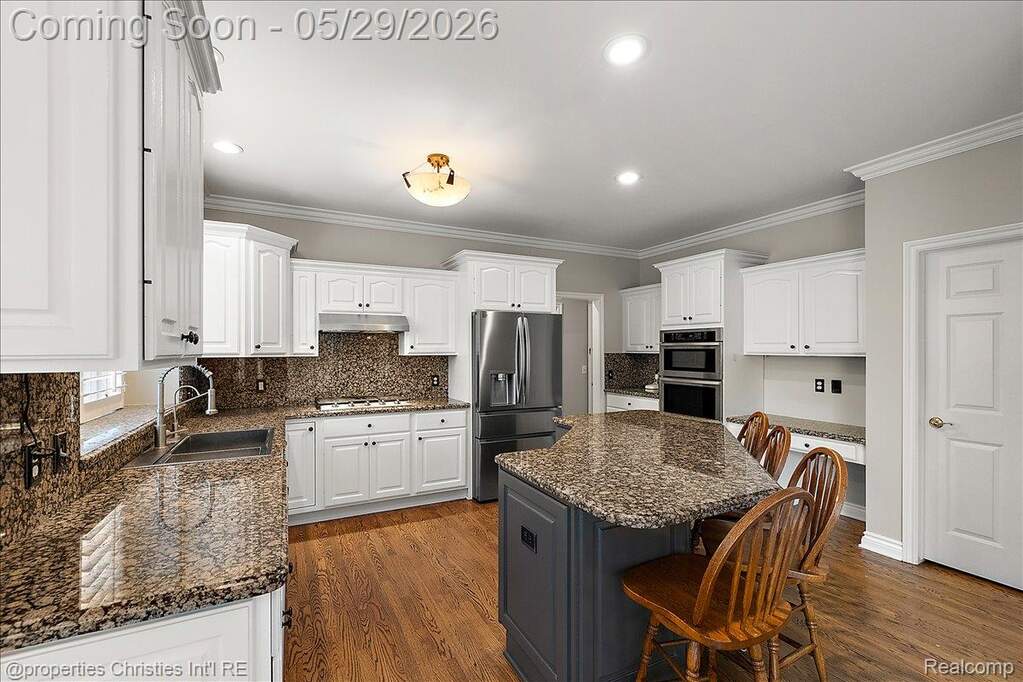 4 Bedroom Single Family Home/House's Image 24