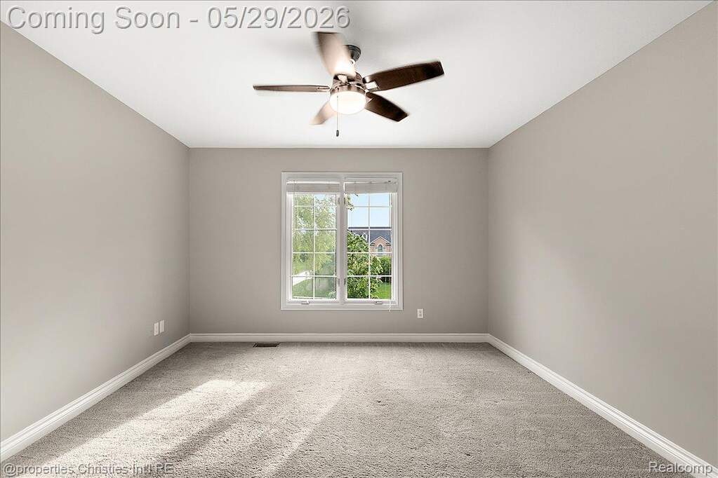 4 Bedroom Single Family Home/House's Image 40