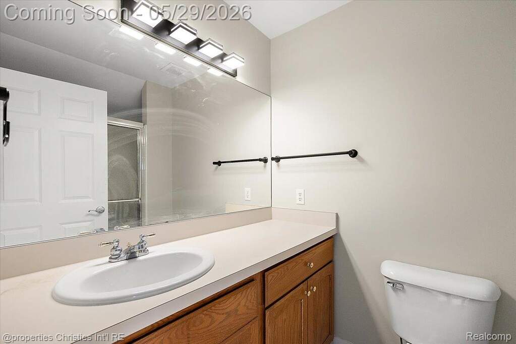4 Bedroom Single Family Home/House's Image 42