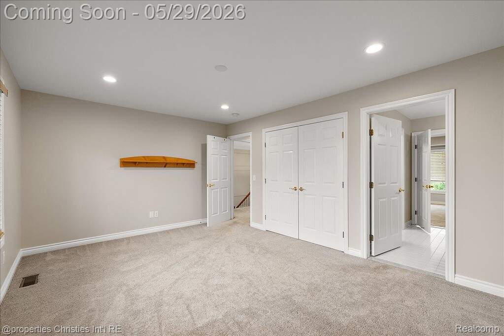 4 Bedroom Single Family Home/House's Image 46