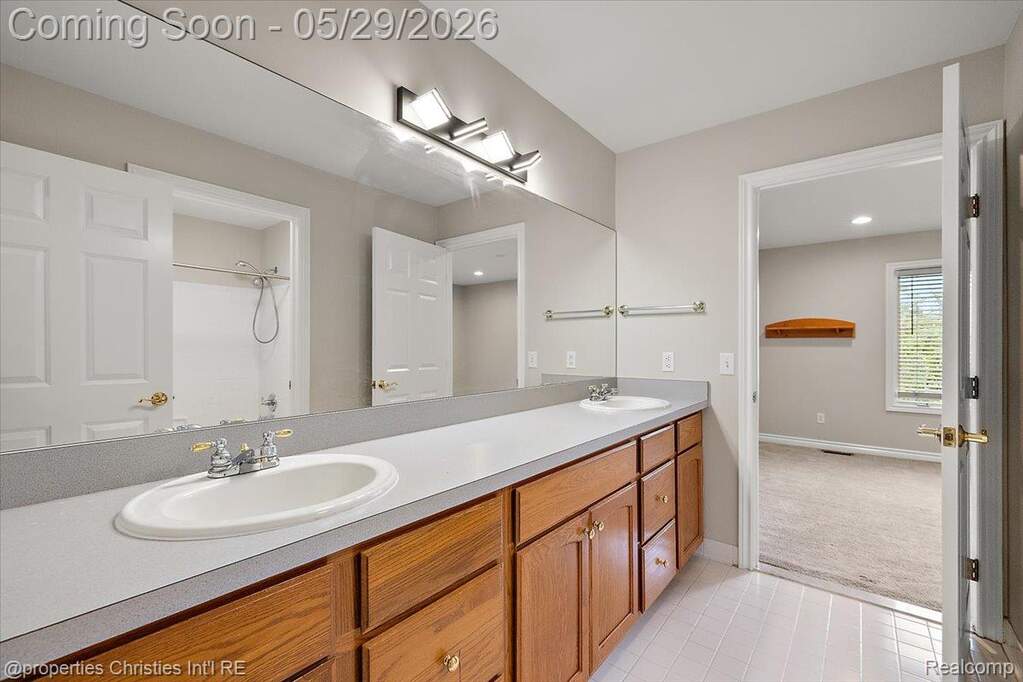 4 Bedroom Single Family Home/House's Image 47