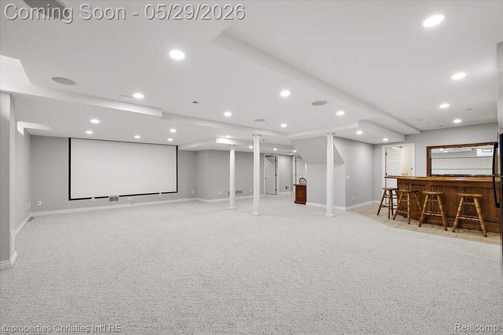 4 Bedroom Single Family Home/House's Image 54