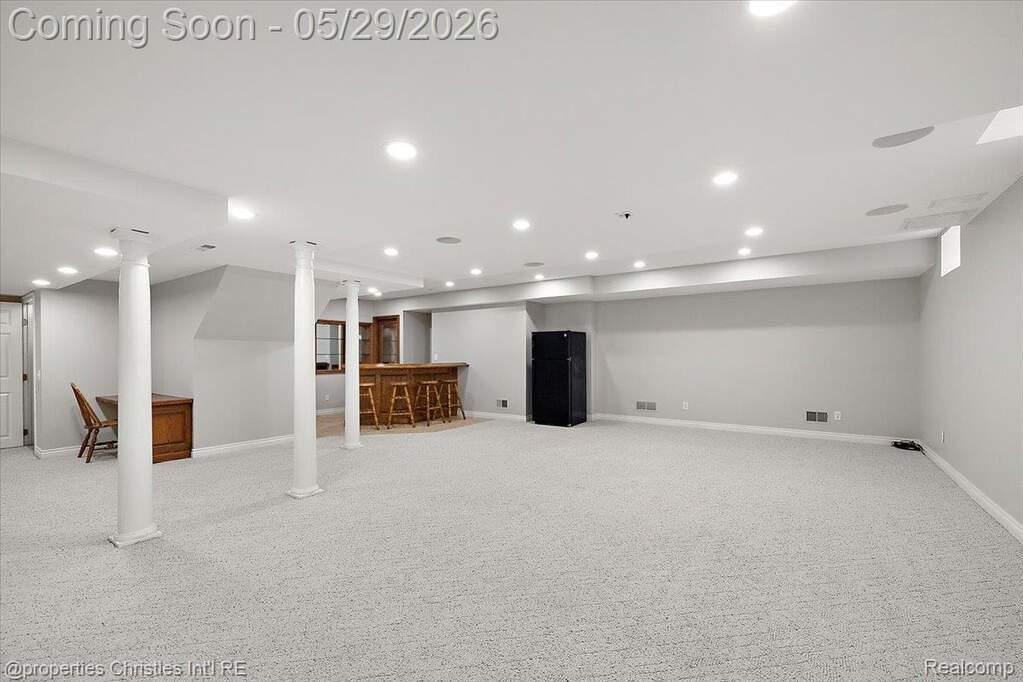 4 Bedroom Single Family Home/House's Image 55